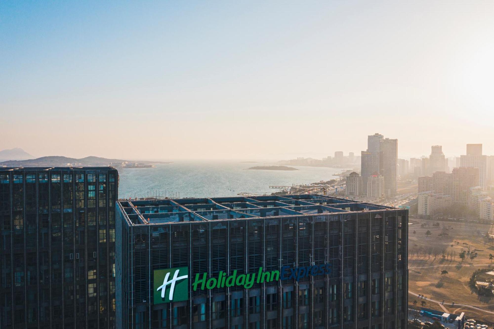 Holiday Inn Express - Qingdao West Coast By Ihg المظهر الخارجي الصورة